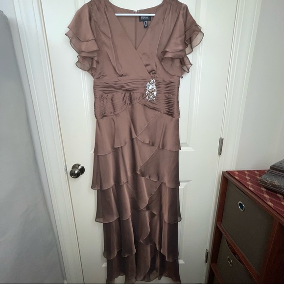 Adrianna Papell Occasions Flutter Sleeve Tiered Chiffon Gown Brown 10 - Picture 3 of 17